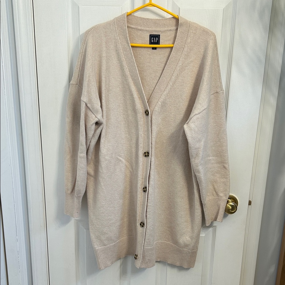 GAP Women's Beige Button-Up Cardigan